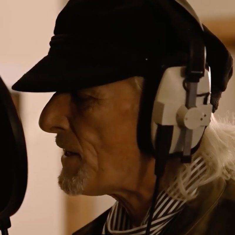 Peter Taylor, The Airstreams Vocalist and Guitarist